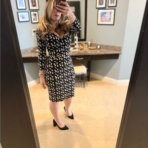Ann Taylor Black and White Long Sleeve Dress xs
